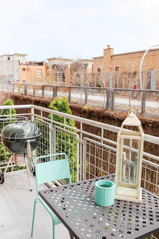 $2,850 | 2111 West Churchill Street, Unit 211, Chicago, IL 60647