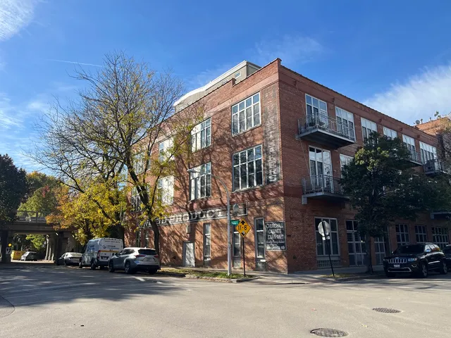 $2,850 | 2111 West Churchill Street, Unit 211, Chicago, IL 60647