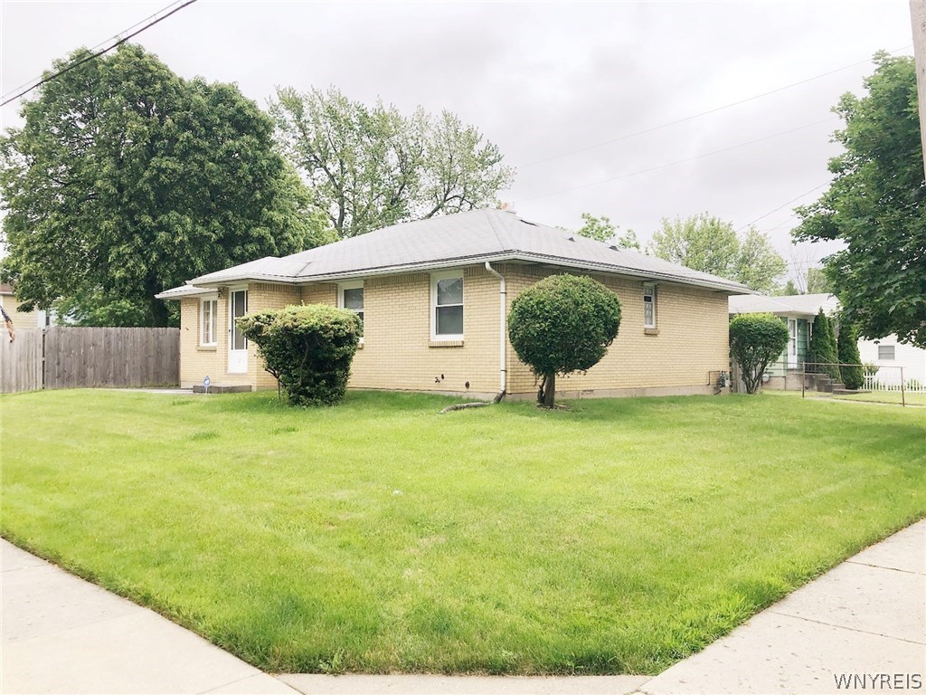 7 Vanderbilt Street Buffalo, NY 14206 - Photo 1 of 1