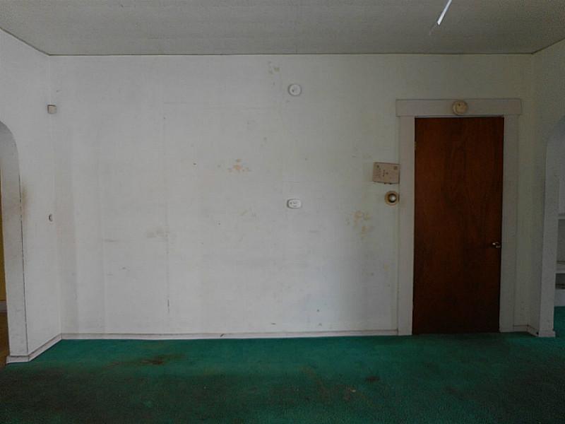 227 West Clark Street Springfield, OH 45506 - Photo 2 of 16