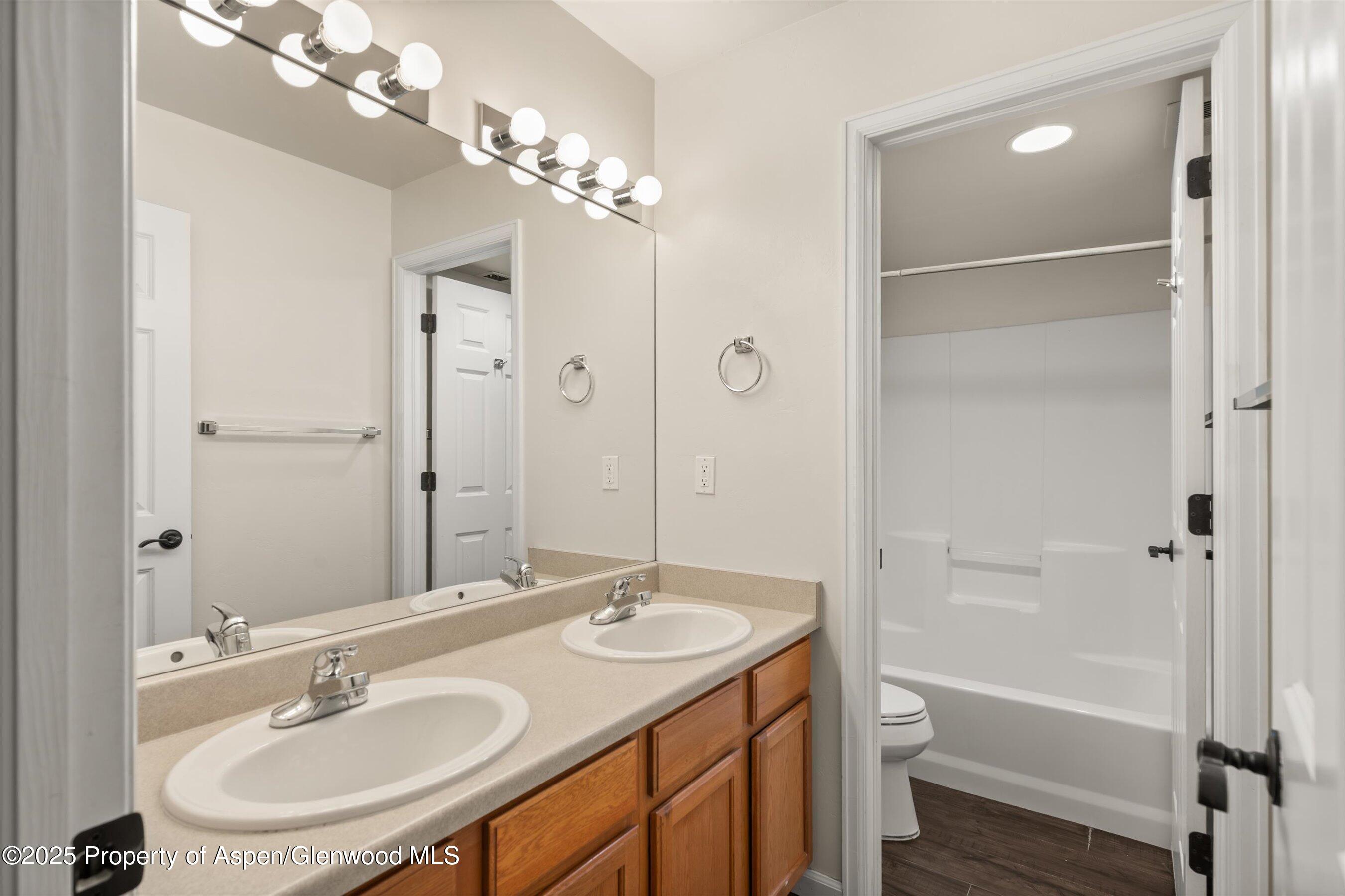 320 Castle Ridge Drive New Castle, CO 81647 - Photo 21 of 26 20-320CastleRidge_25080520