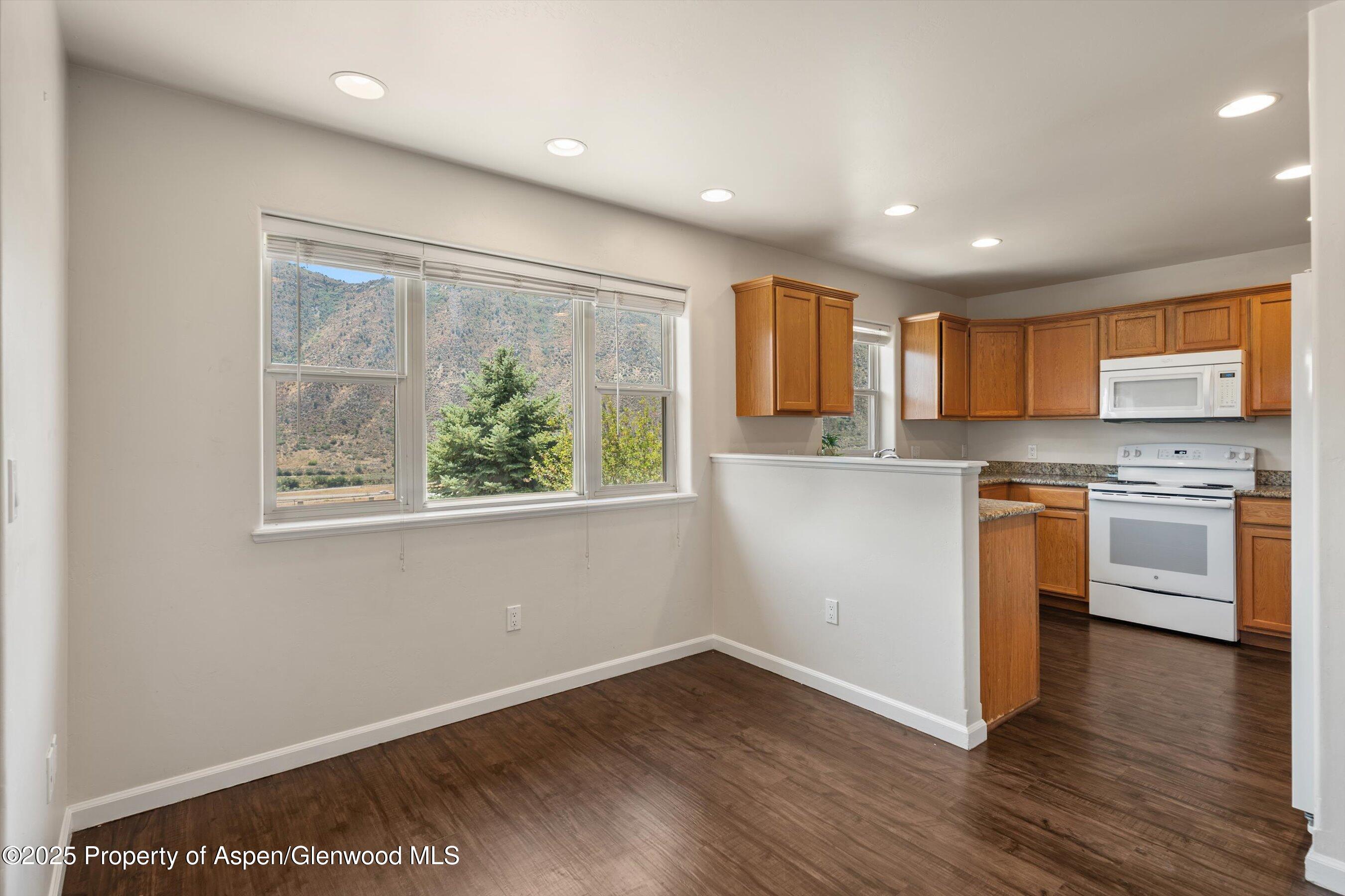 320 Castle Ridge Drive New Castle, CO 81647 - Photo 7 of 26 12-320CastleRidge_25080512