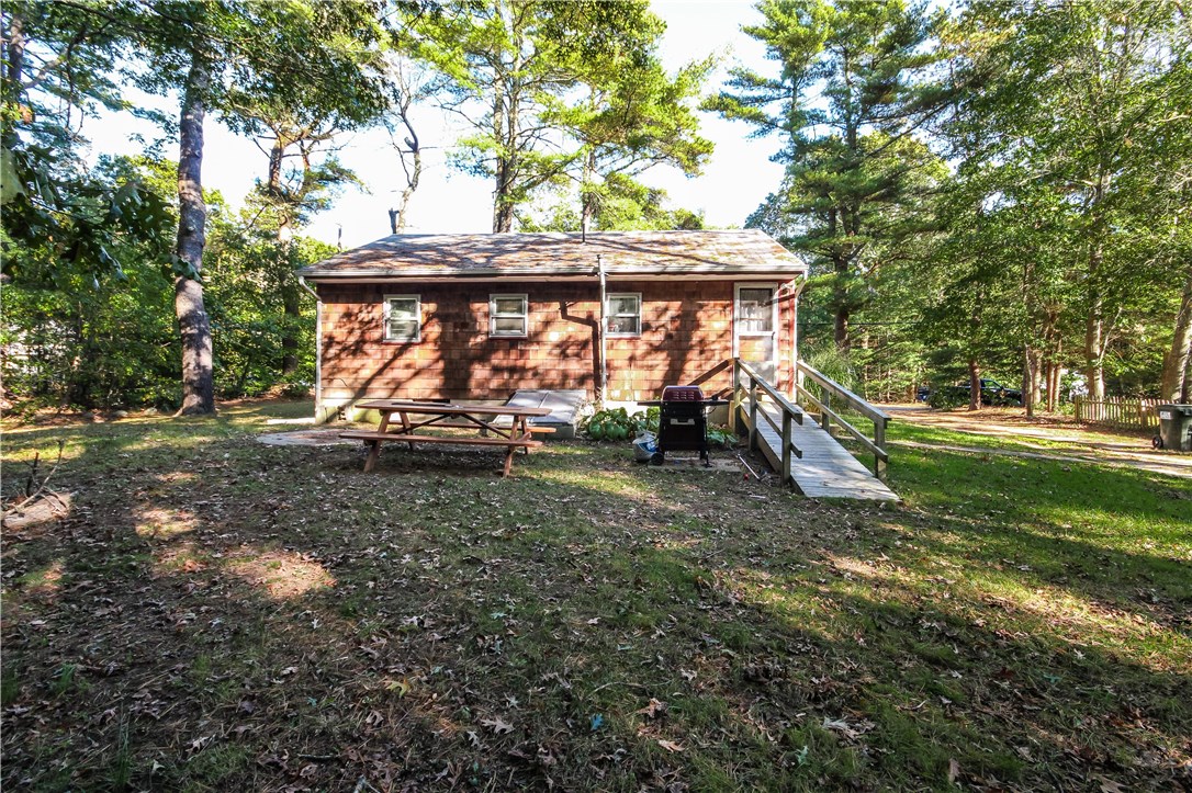 83 Mautucket Road South Kingstown, RI 02879 - Photo 13 of 16 Gallery Image 13