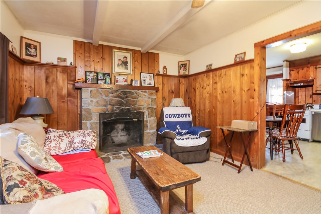 83 Mautucket Road South Kingstown, RI 02879 - Photo 7 of 16 Gallery Image 7