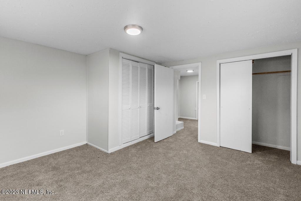 3616 Freeman Road Jacksonville, FL 32207 - Photo 34 of 41 a view of an empty room and closet area