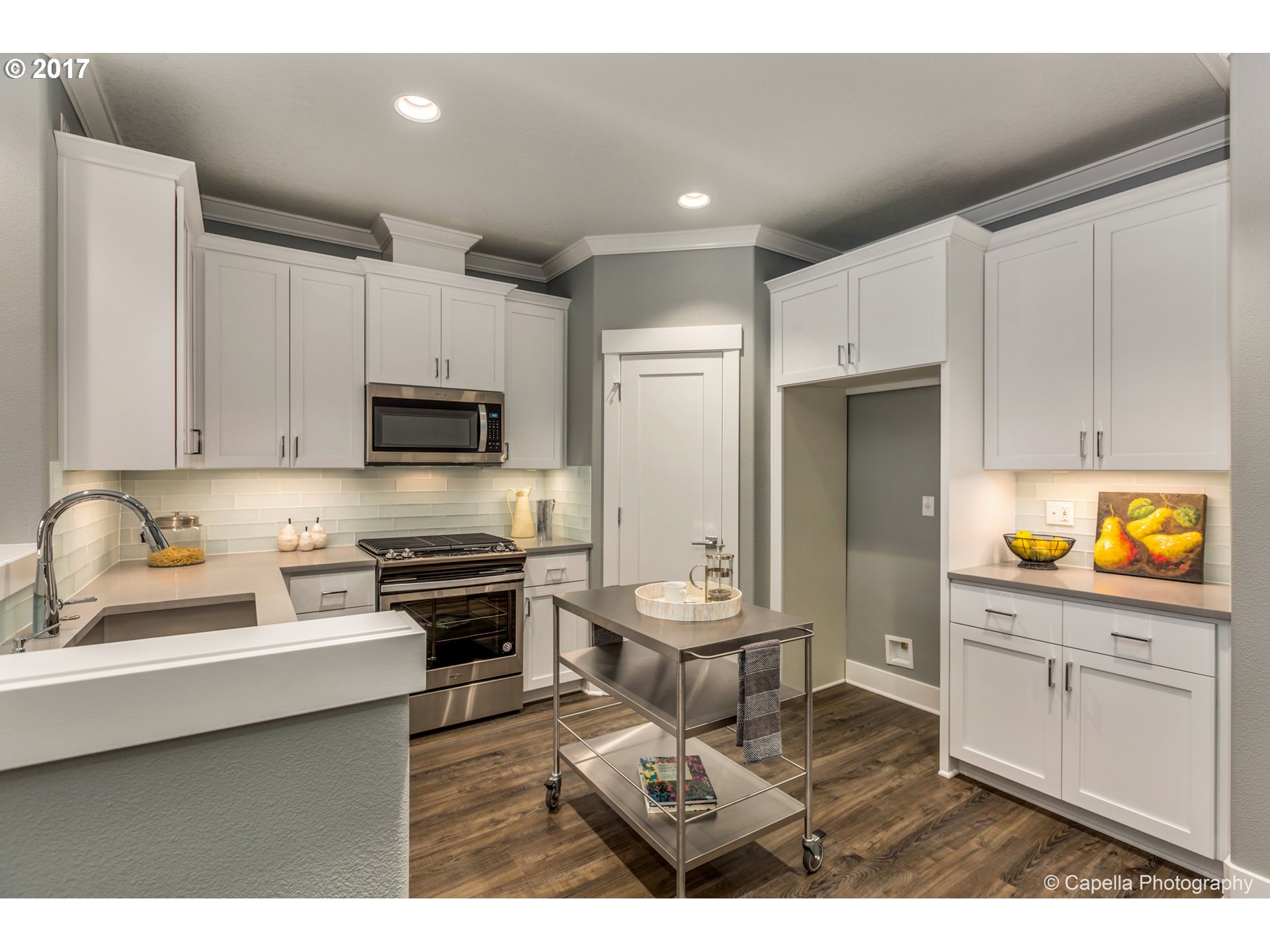 15892 Northwest Brugger Road Portland, OR 97229 - Photo 4 of 15 Gallery Image 4