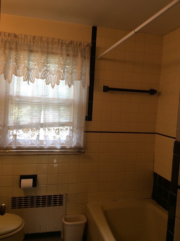 297 Parker Road Lancaster, MA 01523 - Photo 15 of 18 Gallery Image 15