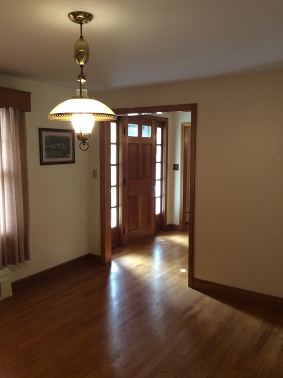 297 Parker Road Lancaster, MA 01523 - Photo 9 of 18 Gallery Image 9