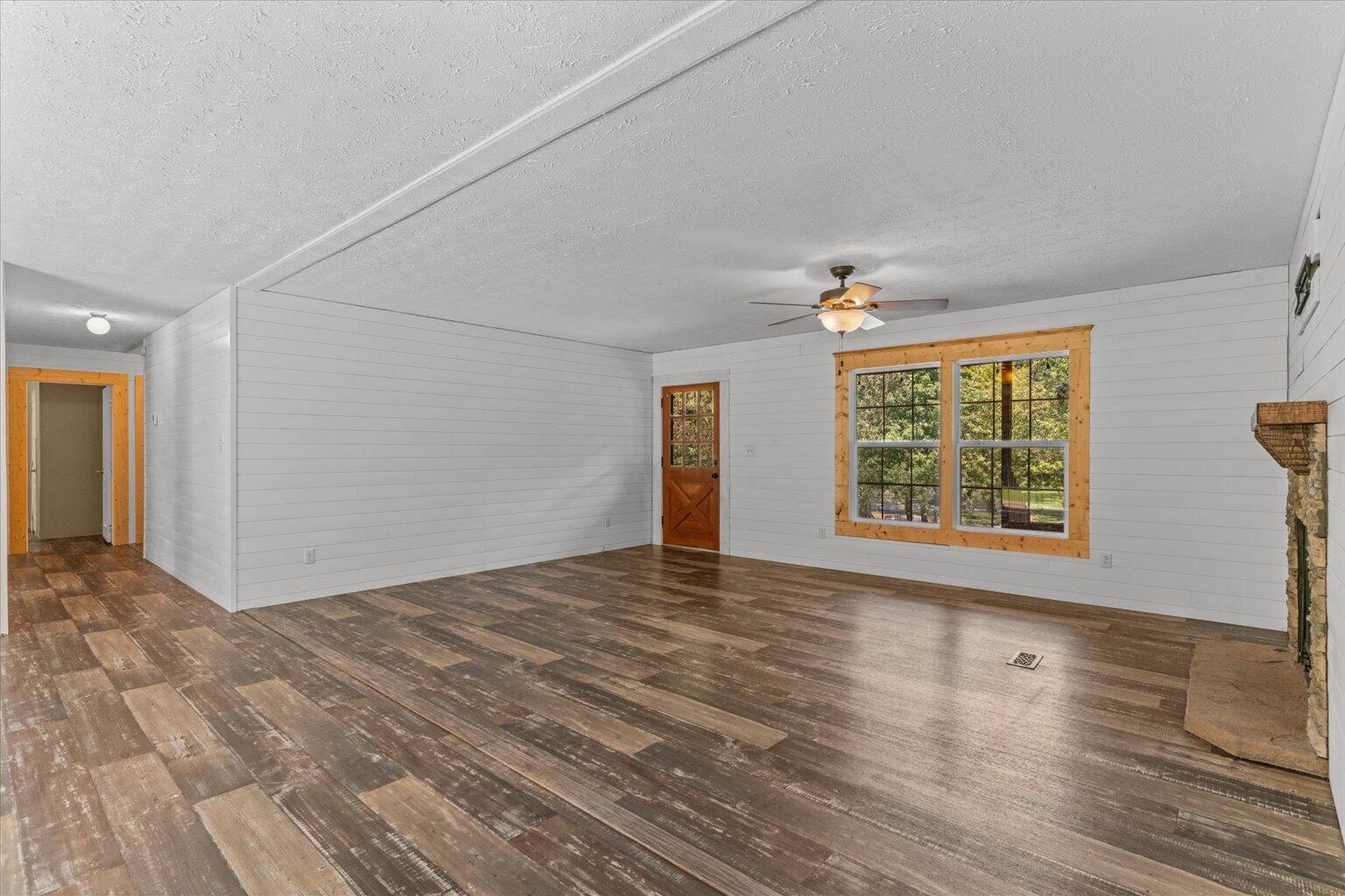 1483 Resaca Lafayette Road Northwest Resaca, GA 30735 - Photo 11 of 50 11-11