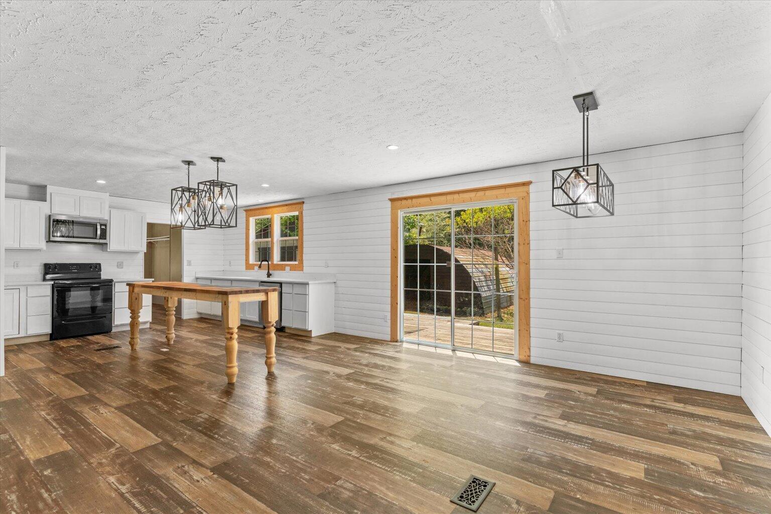 1483 Resaca Lafayette Road Northwest Resaca, GA 30735 - Photo 13 of 50 13-13