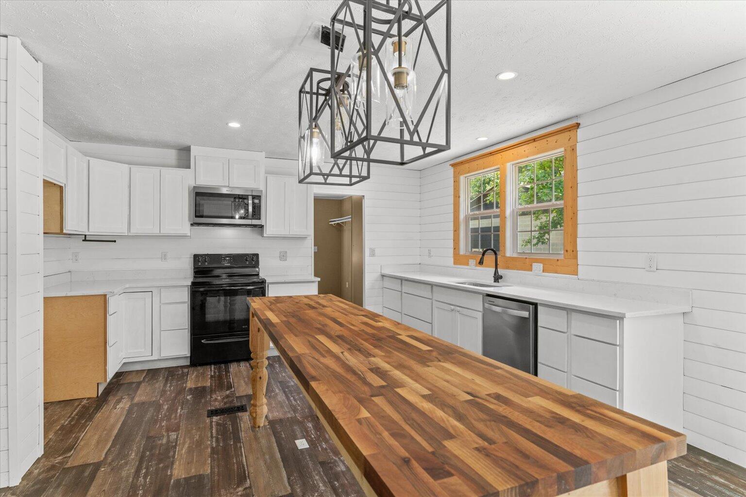 1483 Resaca Lafayette Road Northwest Resaca, GA 30735 - Photo 16 of 50 16-16
