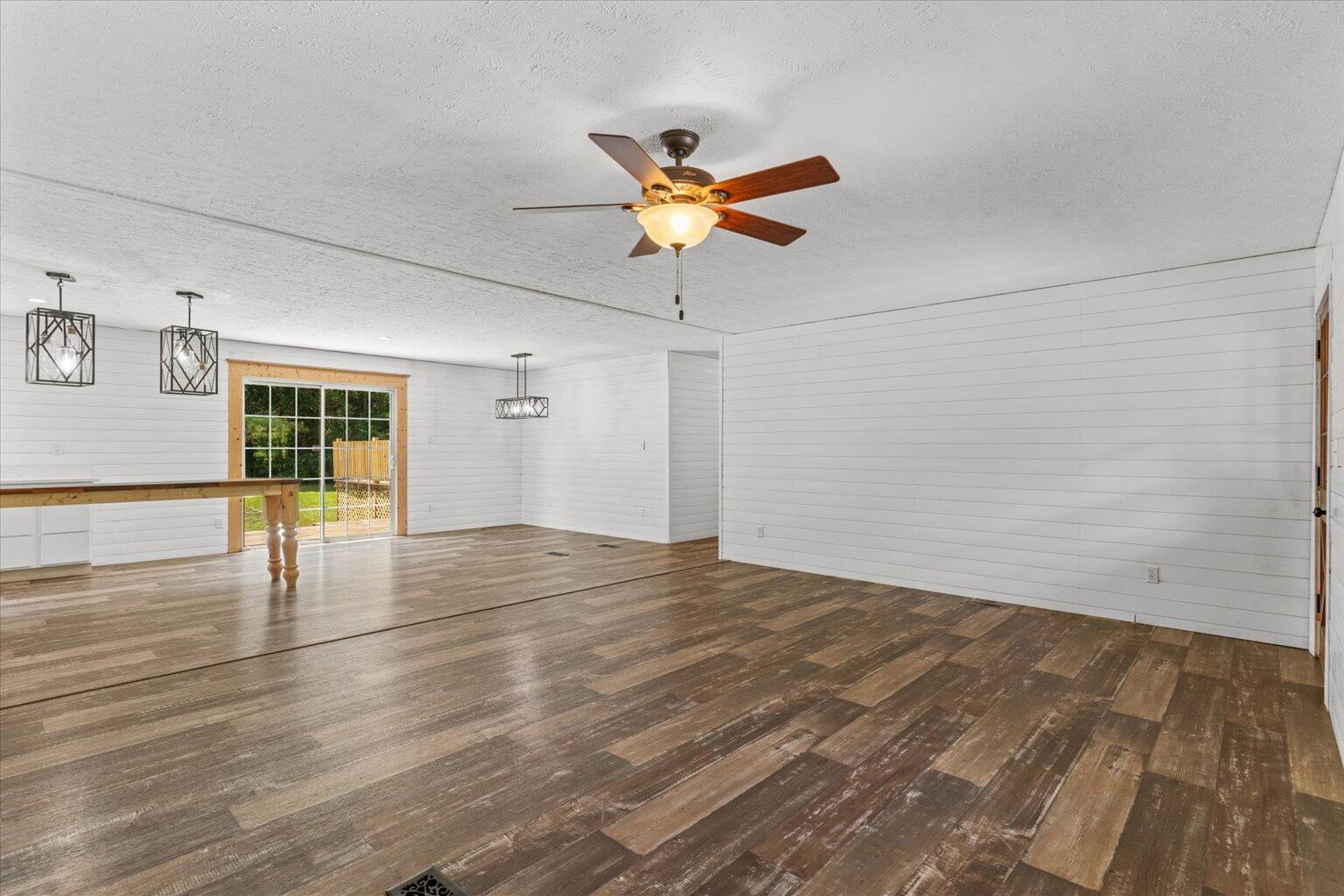 1483 Resaca Lafayette Road Northwest Resaca, GA 30735 - Photo 10 of 50 10-10