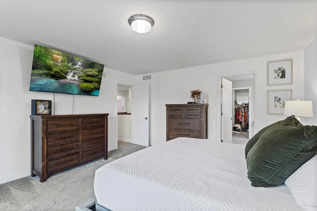 $689,000 | 7963 64th Street South, Cottage Grove, MN 55016