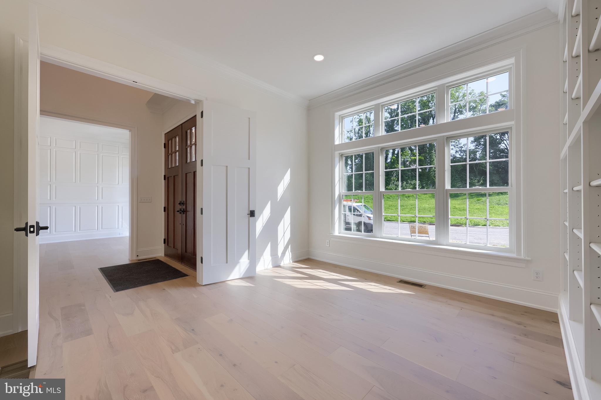 421 Southampton Drive Lititz, PA 17543 - Photo 43 of 49 an empty room with windows