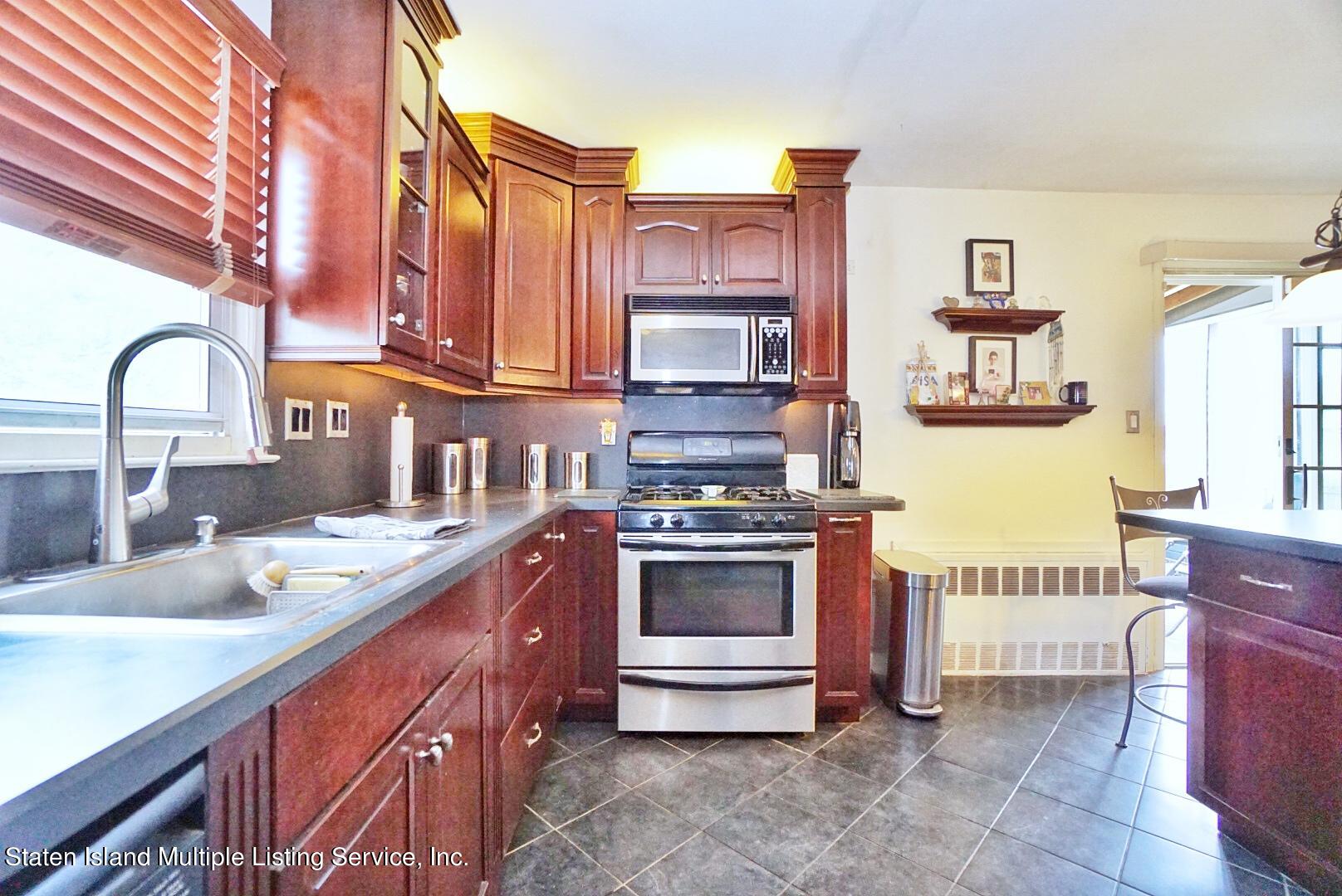 456 Riga Street Staten Island, NY 10306 - Photo 20 of 63 Photo Mar 09, 5 39 21 PM