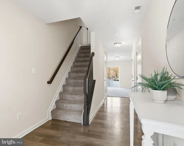 $425,000 | 87 Clydesdale Lane, Prince Frederick, MD 20678