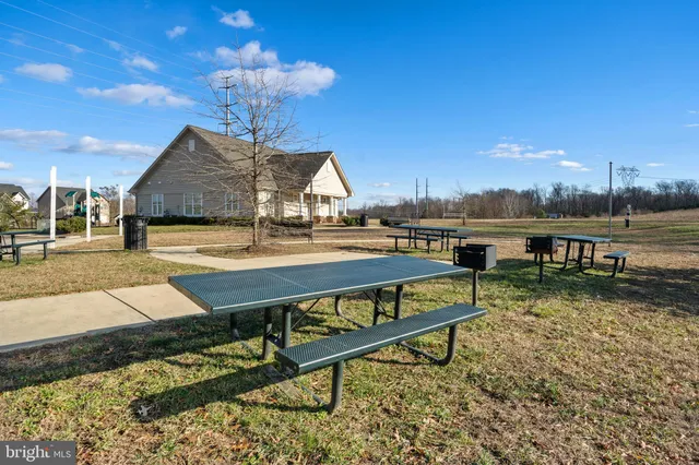 $425,000 | 87 Clydesdale Lane, Prince Frederick, MD 20678