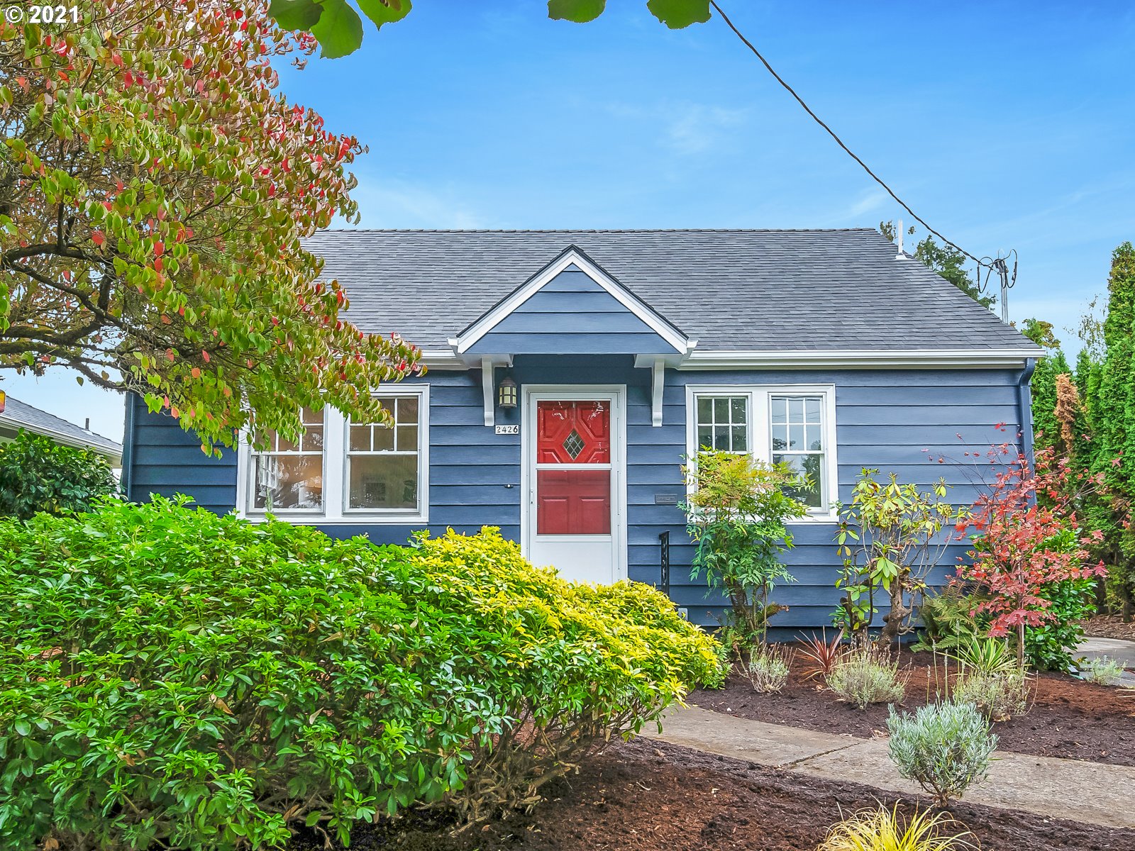 2426 North Rosa Parks Way Portland, OR 97217 - Photo 1 of 32 Gallery Image 1