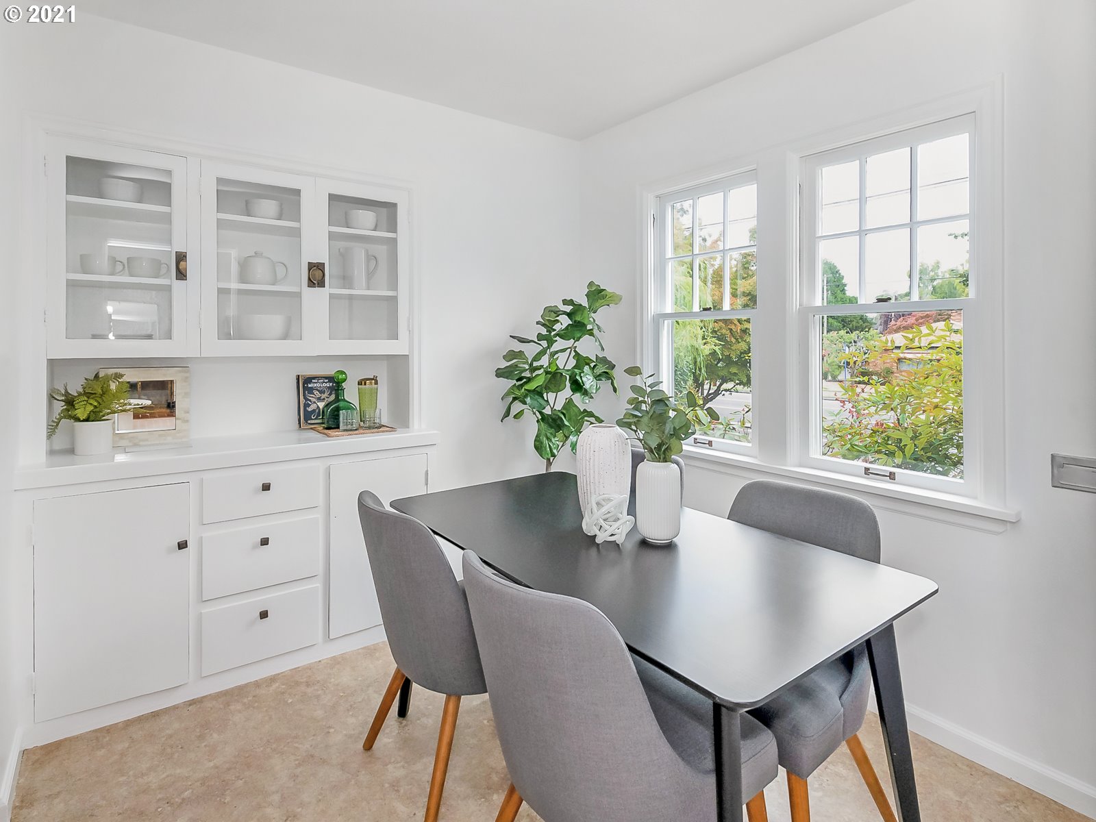 2426 North Rosa Parks Way Portland, OR 97217 - Photo 7 of 32 Gallery Image 7