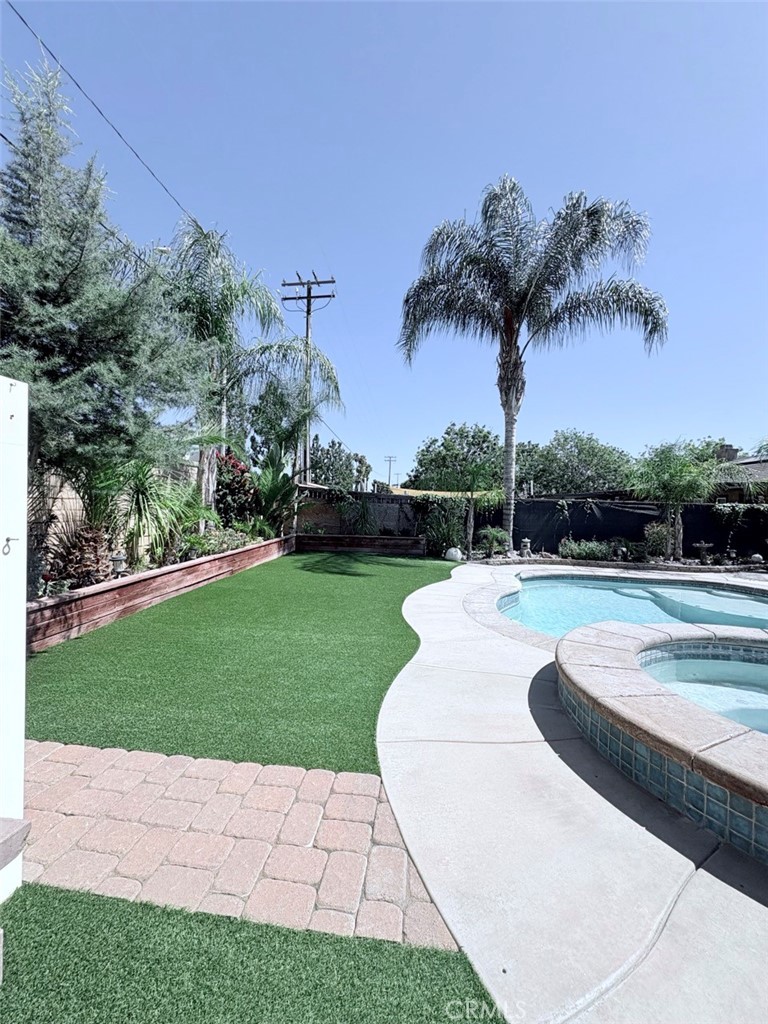 924 Aria Road Hemet, CA 92543 - Photo 12 of 40