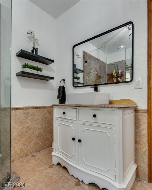 240 East Robindale Road Las Vegas, NV 89123 - Photo 56 of 98 Gallery Image 56
