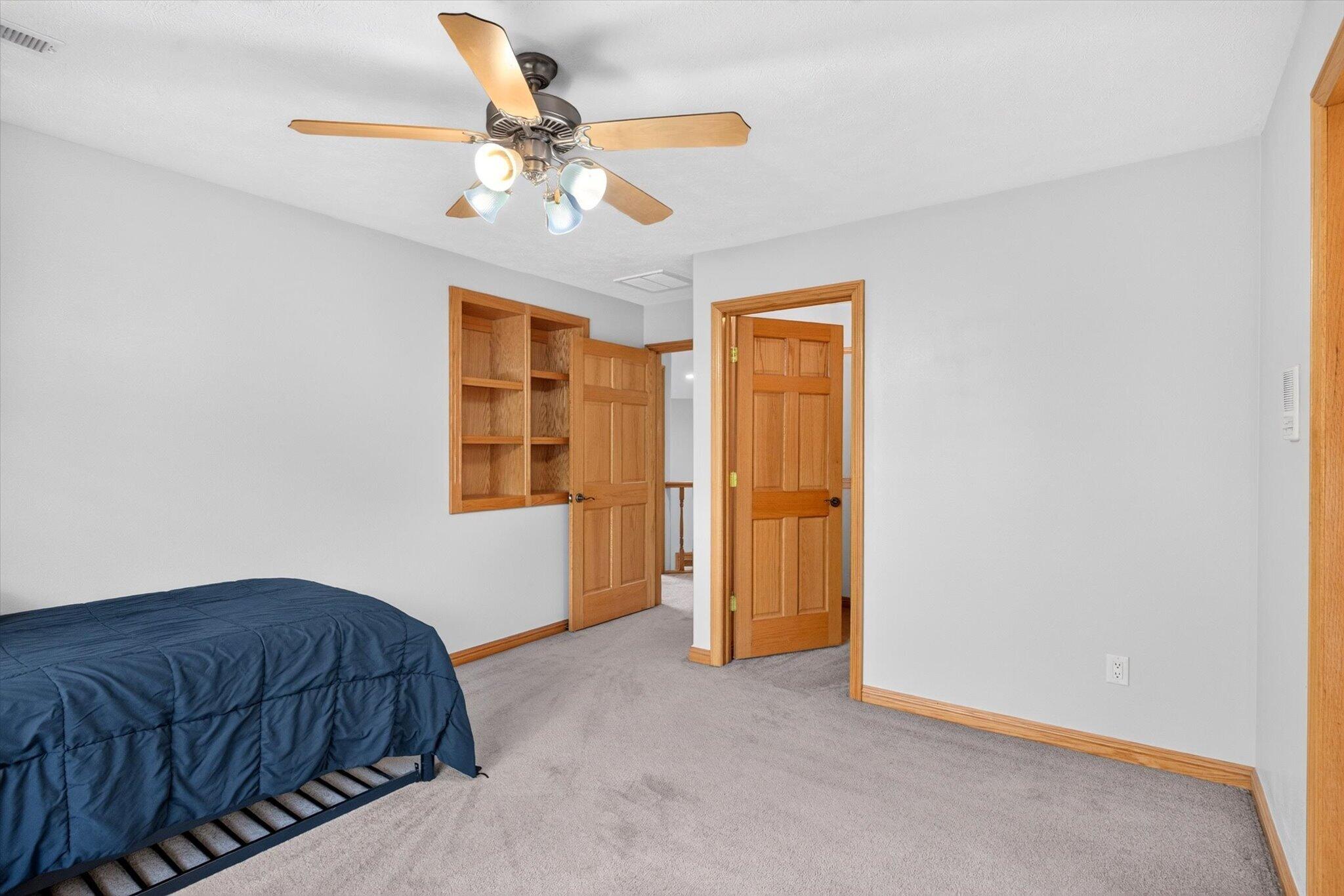 1169 East 424th Road Bolivar, MO 65613 - Photo 56 of 88 055-54