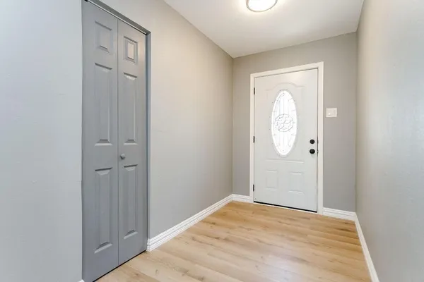 $1,975 | 225 Independence Drive, Garland, TX 75043