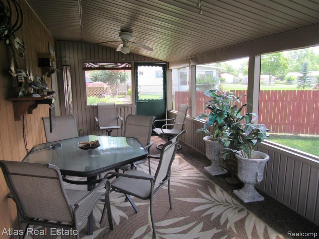 6058 Rocking Chair Road Grand Blanc, MI 48439 - Photo 18 of 29 IMG_1561.jpg