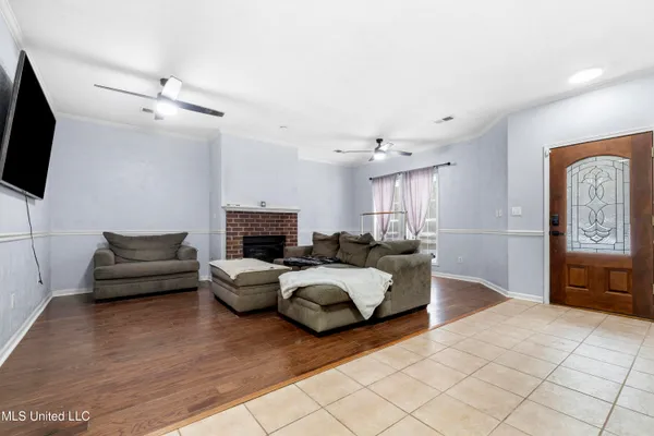 $314,999 | 200 South Mullins Road, Holly Springs, MS 38635