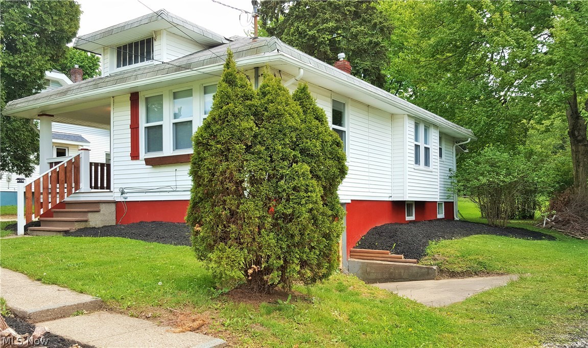 1896 Faye Road Akron, OH 44306 - Photo 21 of 24 Gallery Image 21