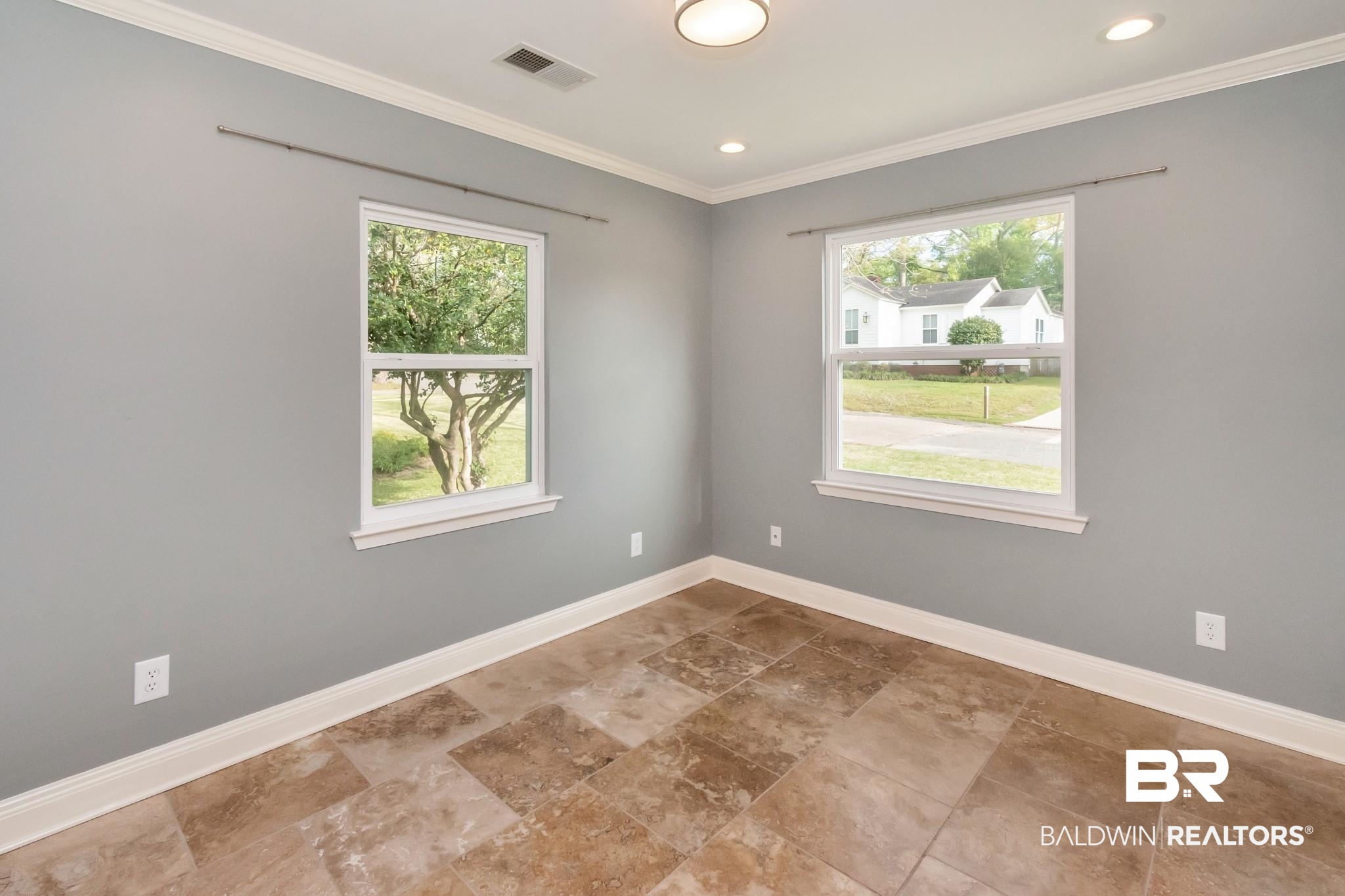 66 North Hathaway Road Mobile, AL 36608 - Photo 4 of 20
