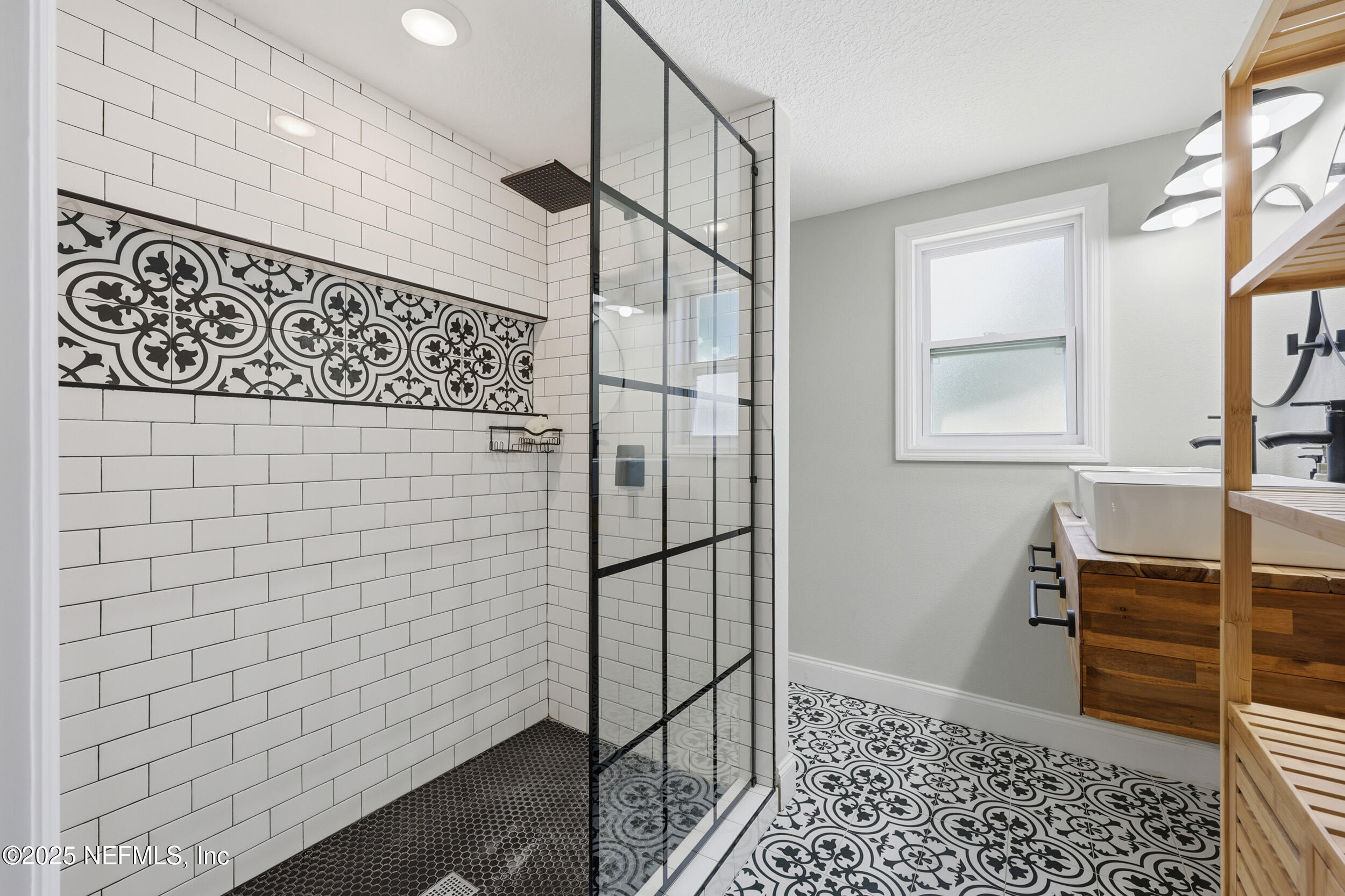 2236 Anniston Road Jacksonville, FL 32246 - Photo 12 of 27 Primary Bathroom