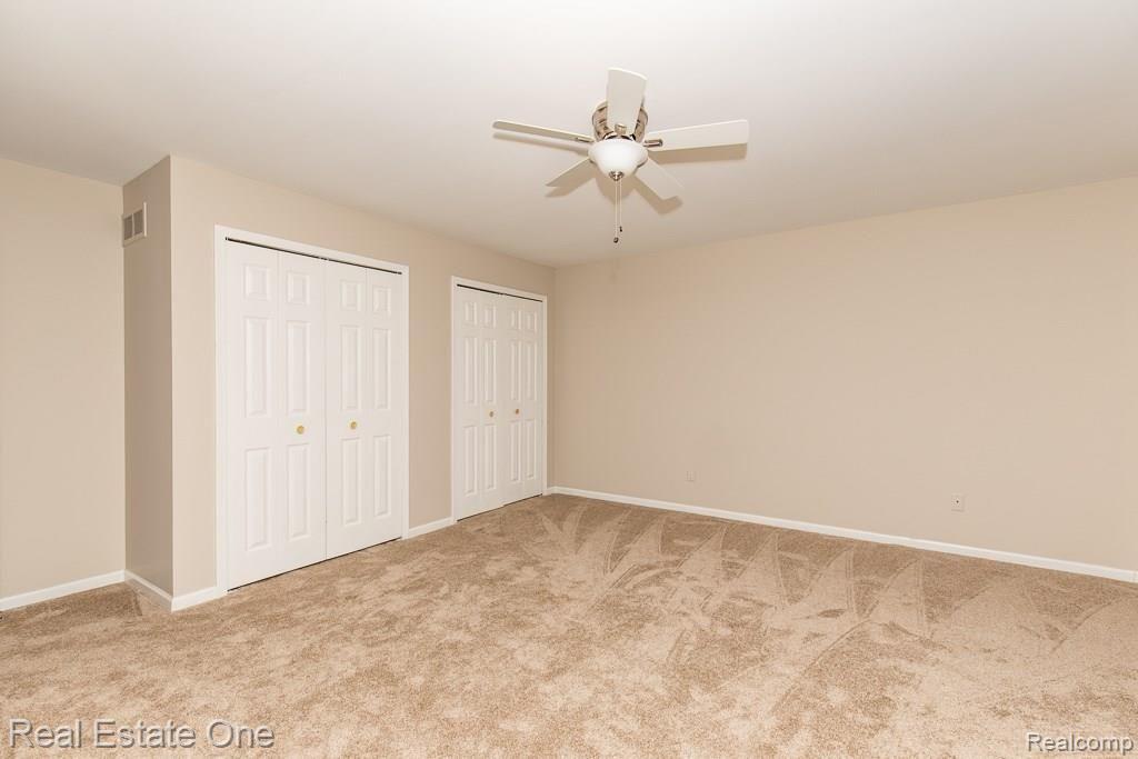 2425 Rancroft Beat Rochester Hills, MI 48306 - Photo 25 of 32