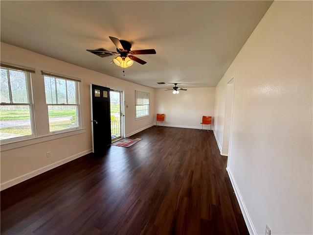 809 Mallard Street Laplace, LA 70068 - Photo 2 of 14
