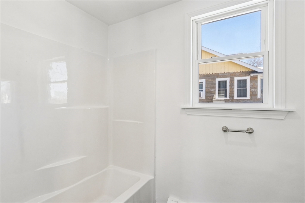 72 Canton Street Randolph, MA 02368 - Photo 14 of 35