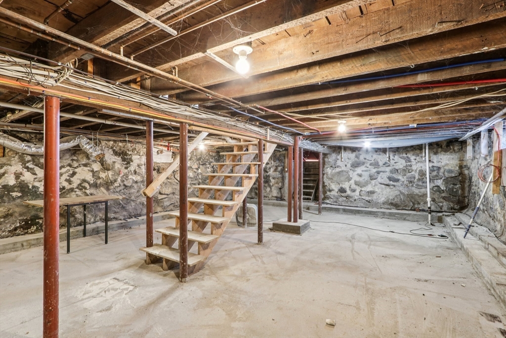 72 Canton Street Randolph, MA 02368 - Photo 25 of 35