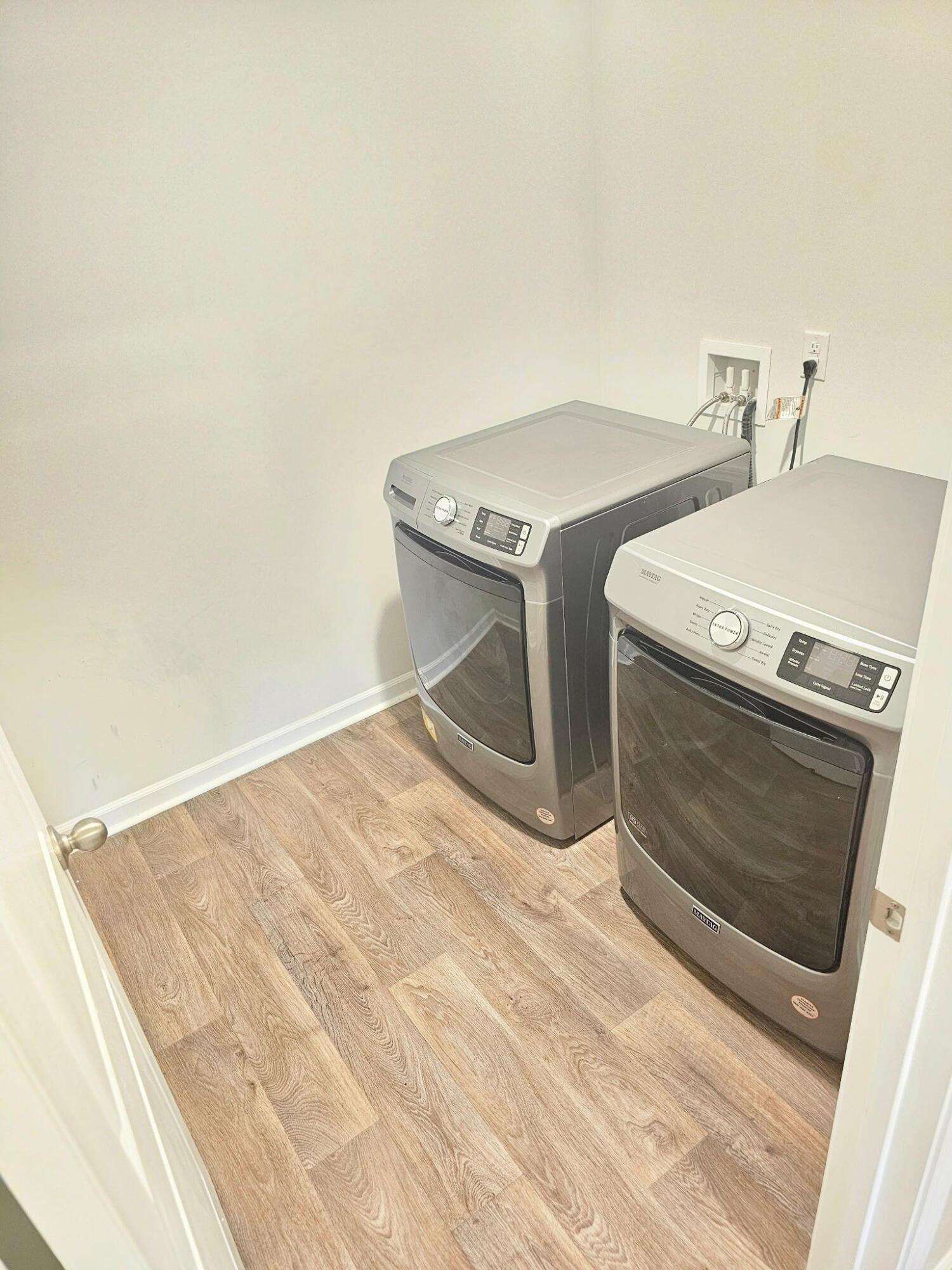 1010 Peridote Way Ladson, SC 29456 - Photo 30 of 36 Laundry room