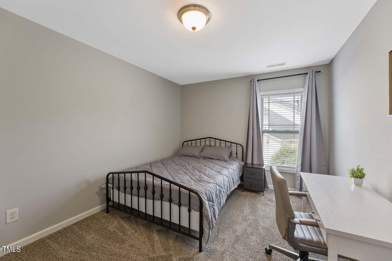 2536 Asher View Court Raleigh, NC 27606 - Photo 16 of 26 IMG_8837