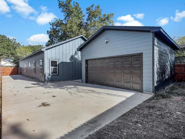 $365,000 | 2326 Dathe Street, Dallas, TX 75215