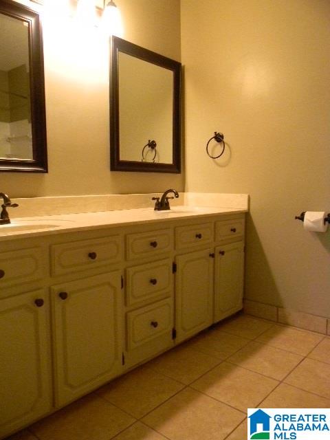 100 Lee Lane Alabaster, AL 35007 - Photo 10 of 48