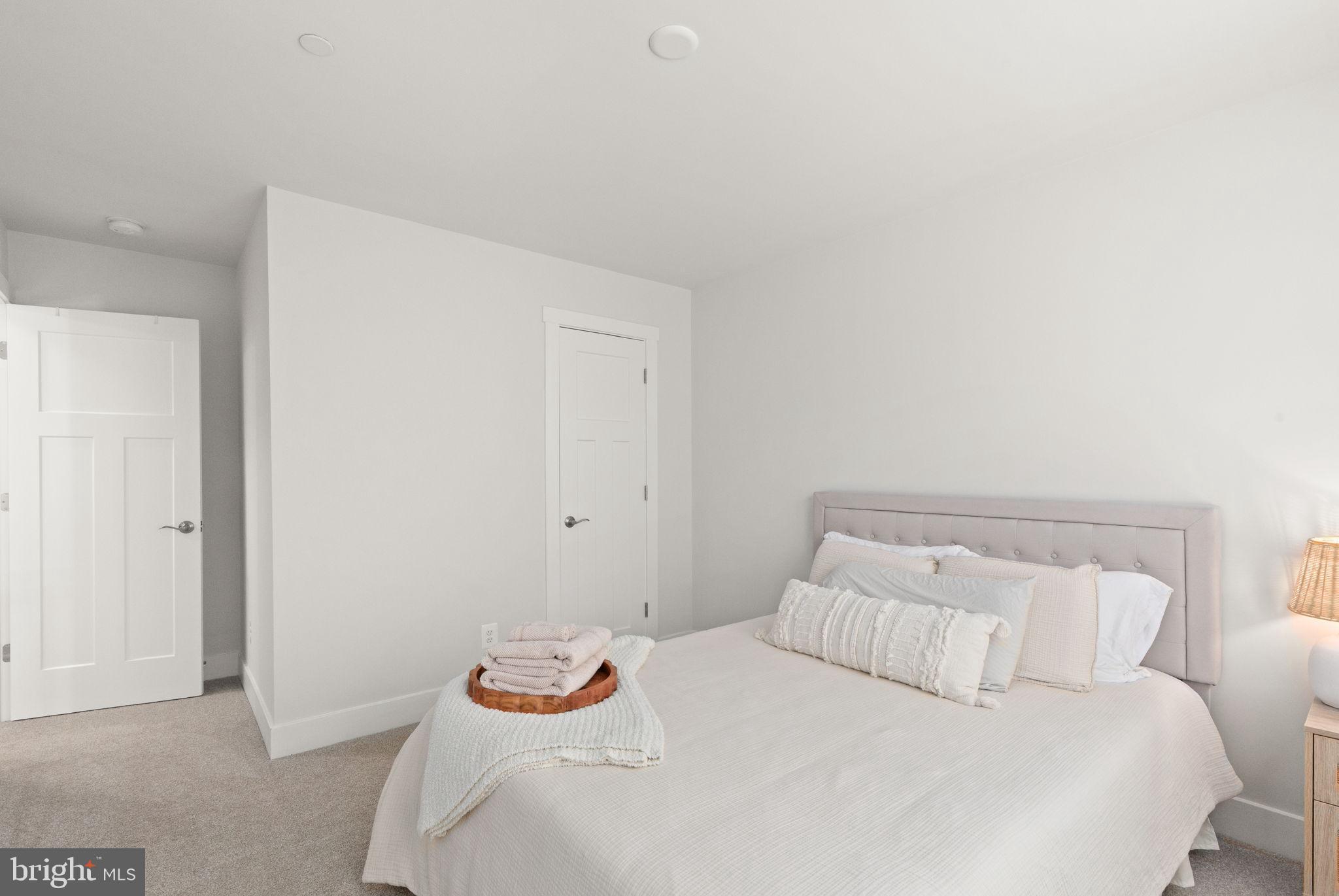 424 Osage Road Cockeysville, MD 21030 - Photo 34 of 52 a bedroom with a bed and a window