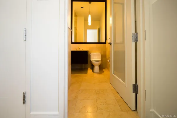 $4,700 | 25 Leroy Place, Unit PH1, New Rochelle, NY 10805