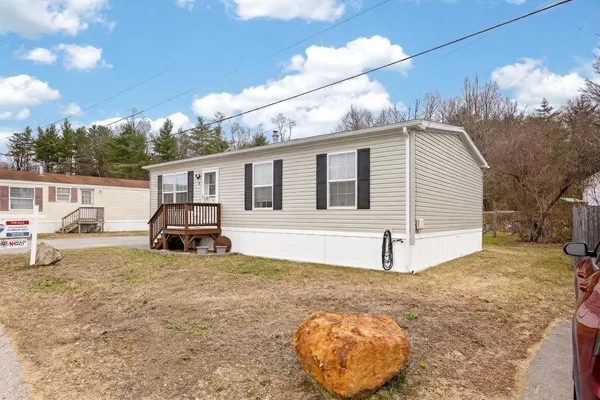 $195,000 | 4 Elizabeth Drive, Boscawen, NH 03303