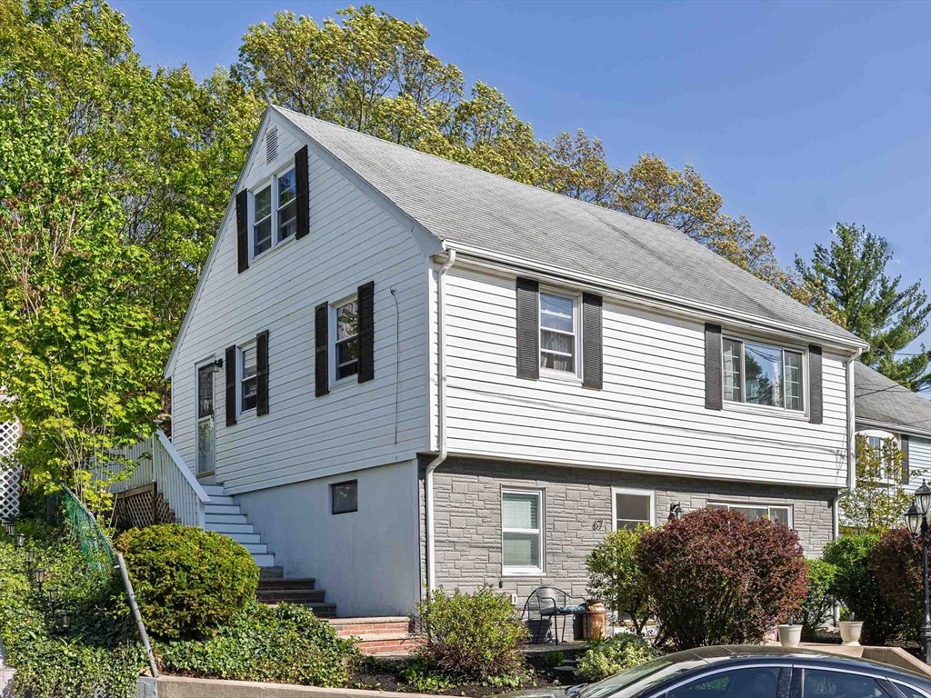 67 High Rock Road Malden, MA 02148 - Photo 3 of 28 Gallery Image 3