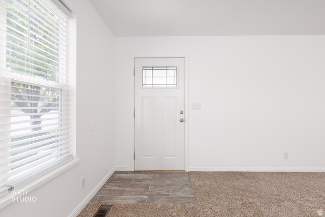 13006 South Redwood Road Riverton, UT 84065 - Photo 4 of 39