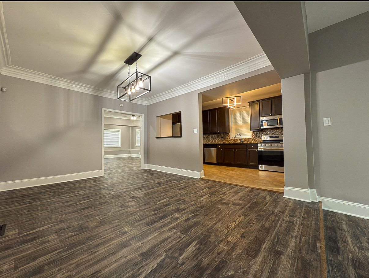 8225 South Rhodes Avenue Chicago, IL 60619 - Photo 3 of 13 Gallery Image 3