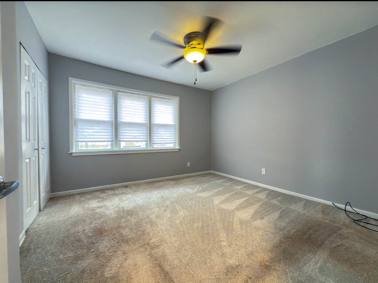 8225 South Rhodes Avenue Chicago, IL 60619 - Photo 5 of 13 Gallery Image 5