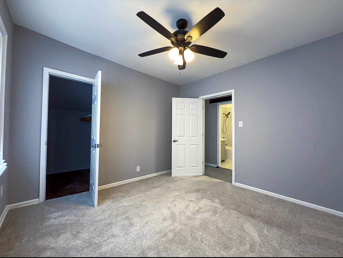 8225 South Rhodes Avenue Chicago, IL 60619 - Photo 7 of 13 Gallery Image 7