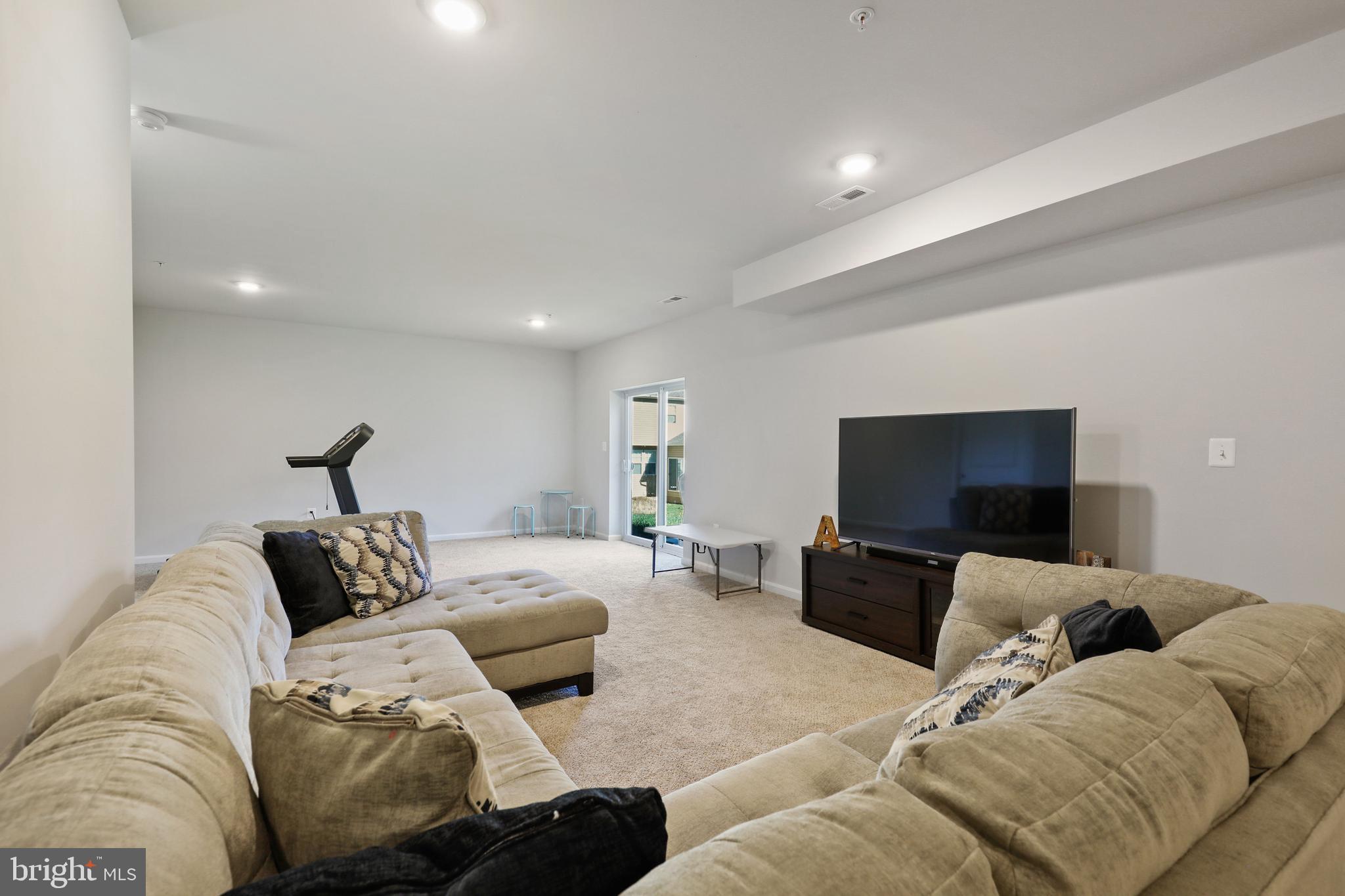 75 Ritters Lane Owings Mills, MD 21117 - Photo 29 of 35 Family Room