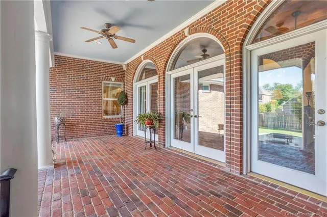 $1,050,000 | 1301 Charlestown Lane, Lake Charles, LA 70605